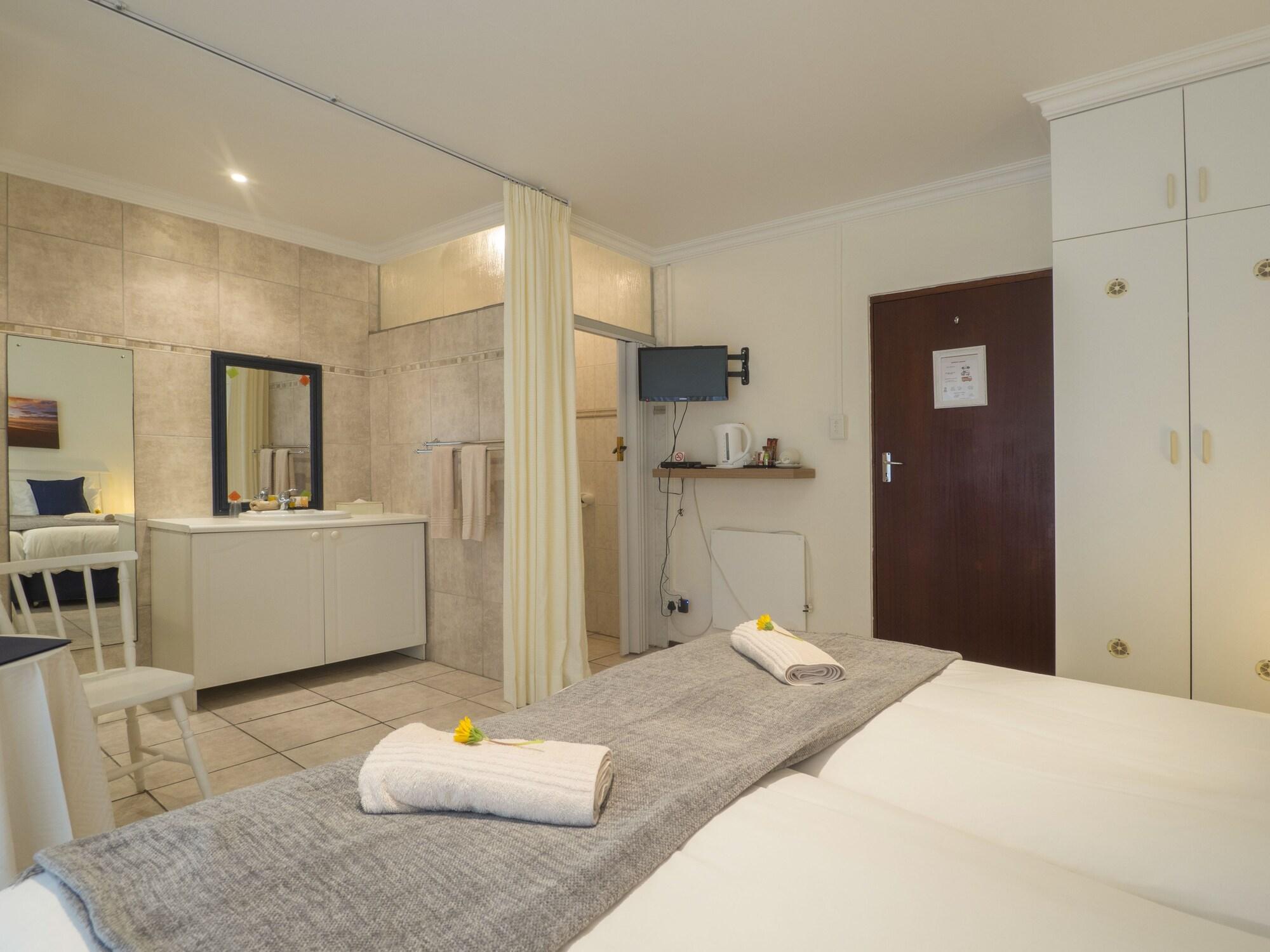 Shining Waters Guest House Wilderness Exteriér fotografie